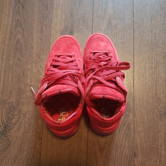 Fila The Cage Hightop Sneakers Size 5 Jrs. - Picture 6 of 10